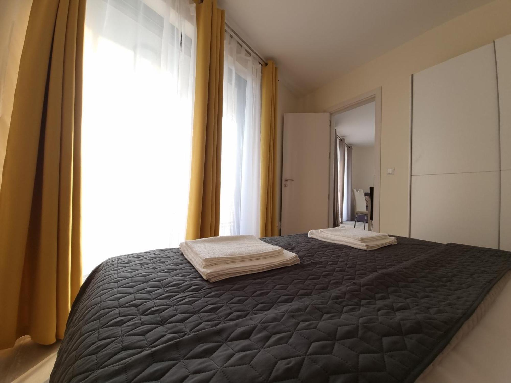 Apartment орех а30 Warna